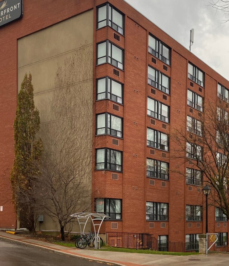 waterfront hotel 768x890